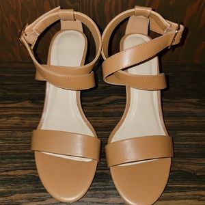 Forever 21 heels strappy shoes